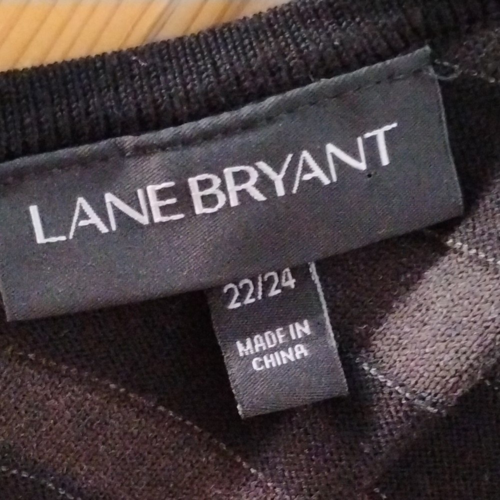 Lane Bryant V-Neck Striped Chevron Sweater Black Gray Plus Size 22/24 - Picture 3 of 6